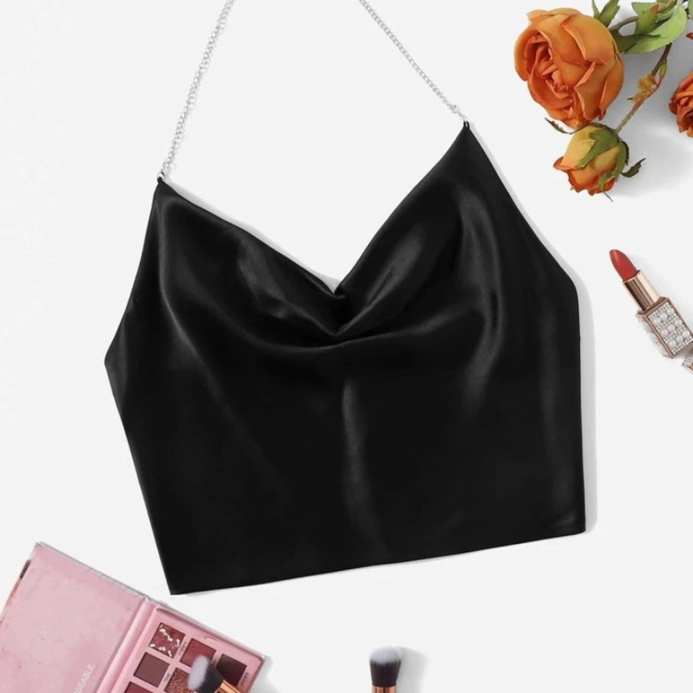 black crop top